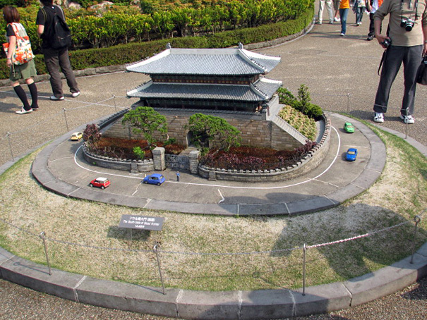Тематический парк Tobu World Square