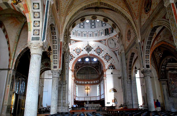 Церковь Санта-Мария-делле-Грацие в Милане фото