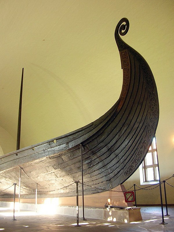 Музей кораблей викингов Vikingskipshuset в Осло