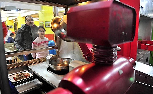 Ресторан роботов в китайском городе Харбин